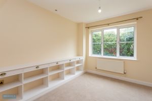 Dining Room- click for photo gallery